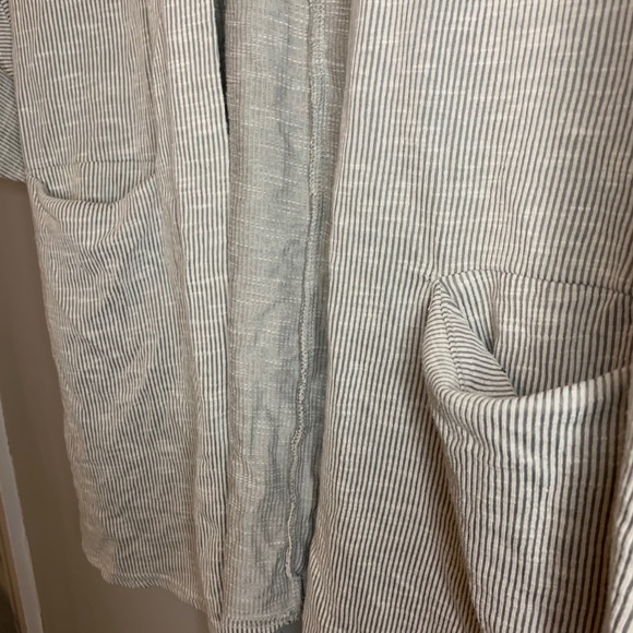 DONNI. Open Cardigan - Picture 4 of 5